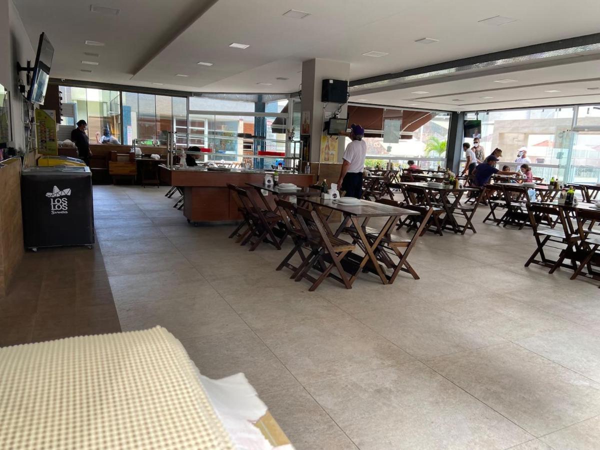 Suíte Superior, com acesso ao clube super quadra A Vitória Exterior foto